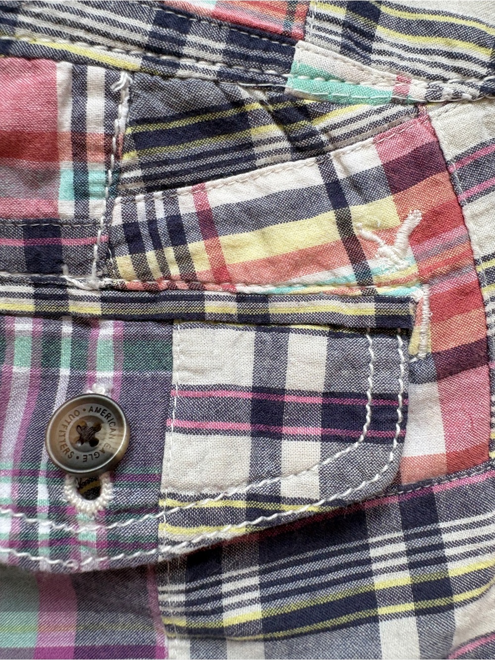 ❀⋆.ೃ࿔*:・American eagle plaid short - Picture 3 of 5